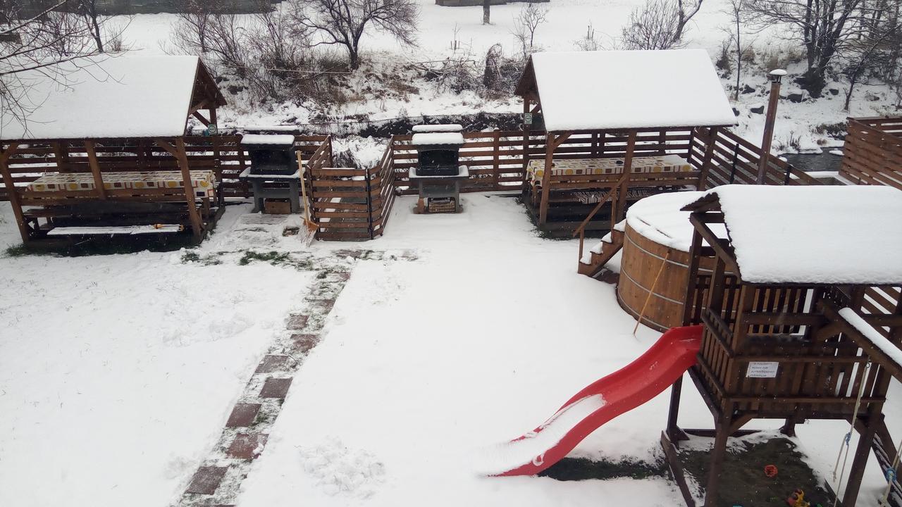 Kovacs Guesthouse Praid Exterior photo