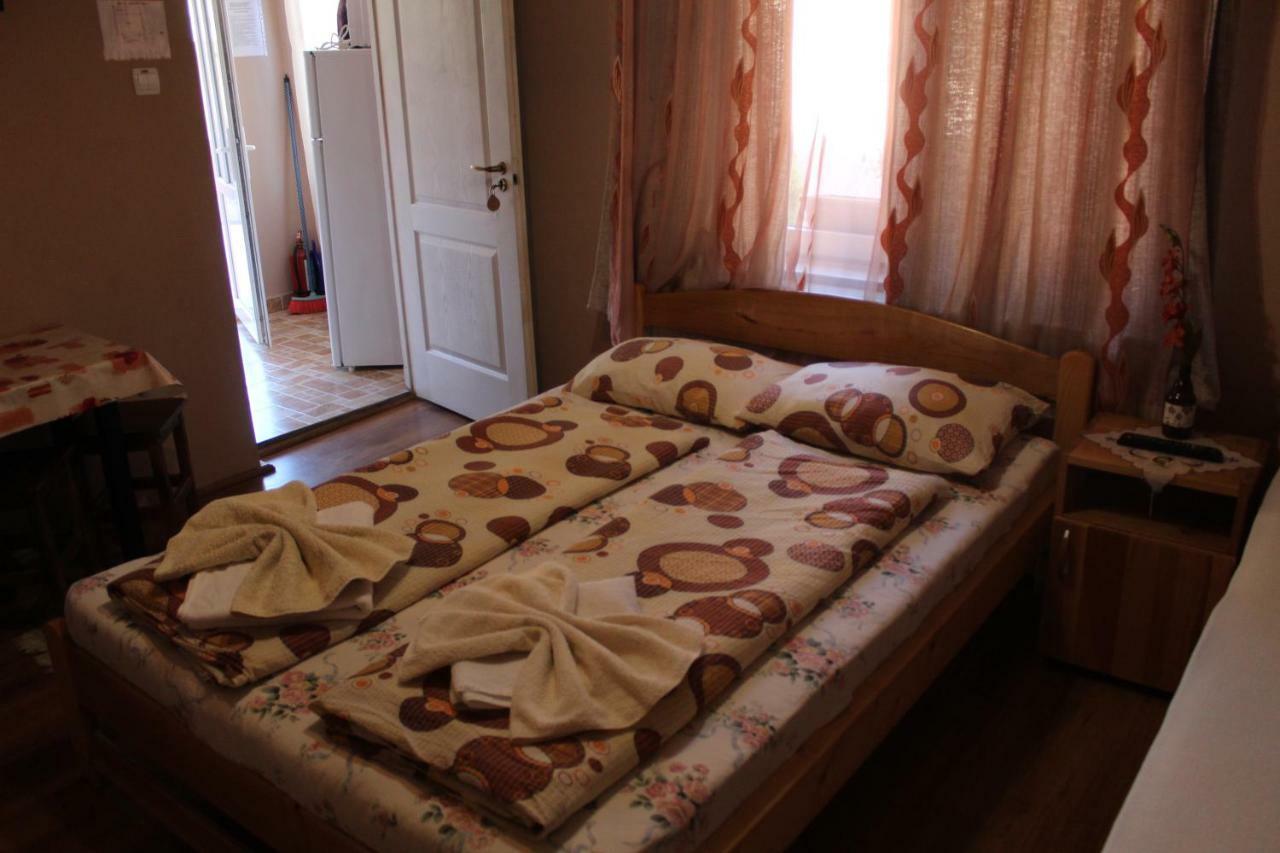 Kovacs Guesthouse Praid Exterior photo
